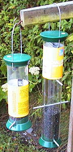 Feeders - Nyger Feeders - RSPB Challenger Range